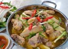 lẩu gà nước dừa.jpg